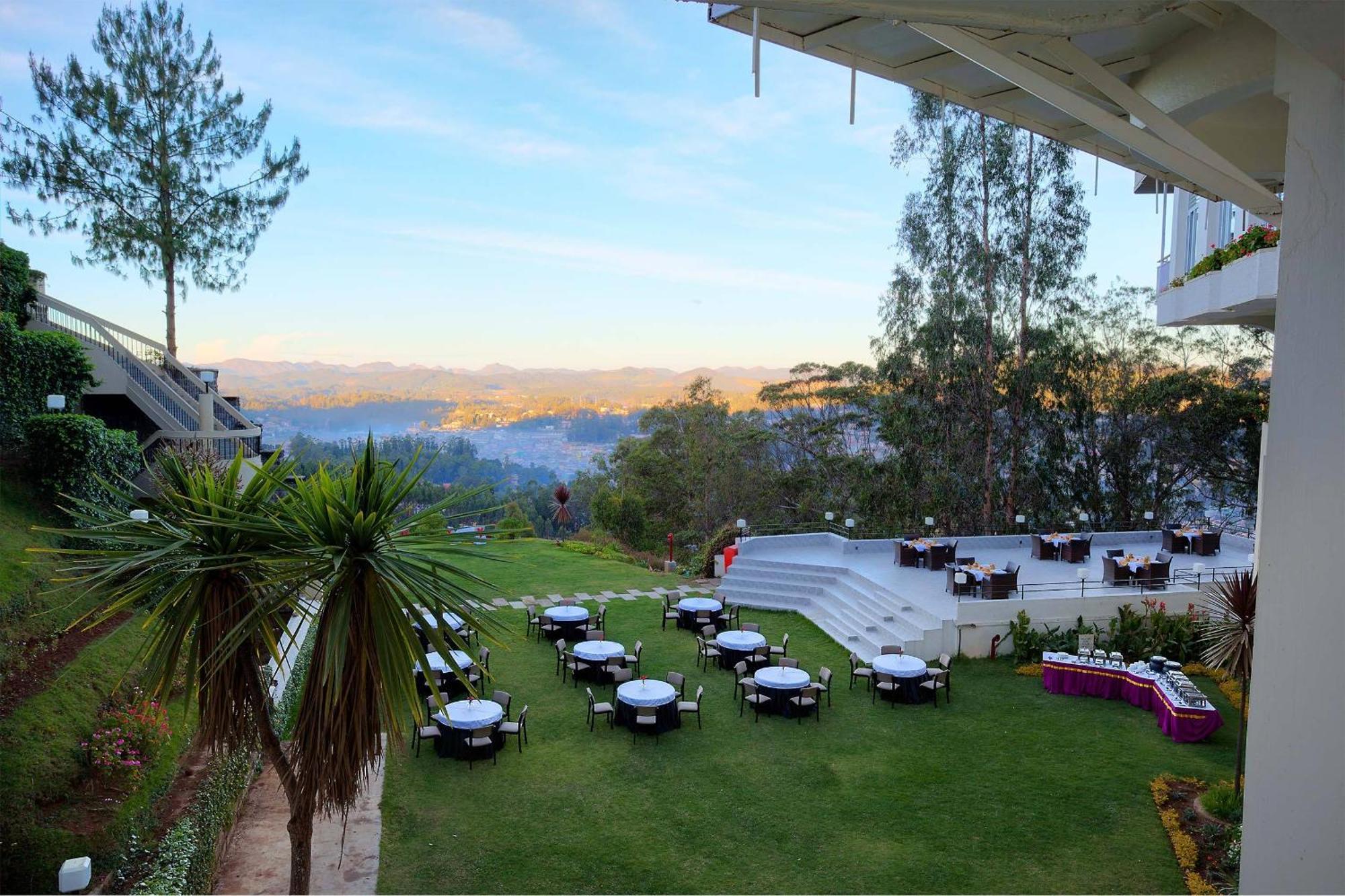 Sinclairs Retreat Ooty Hotel Exterior foto