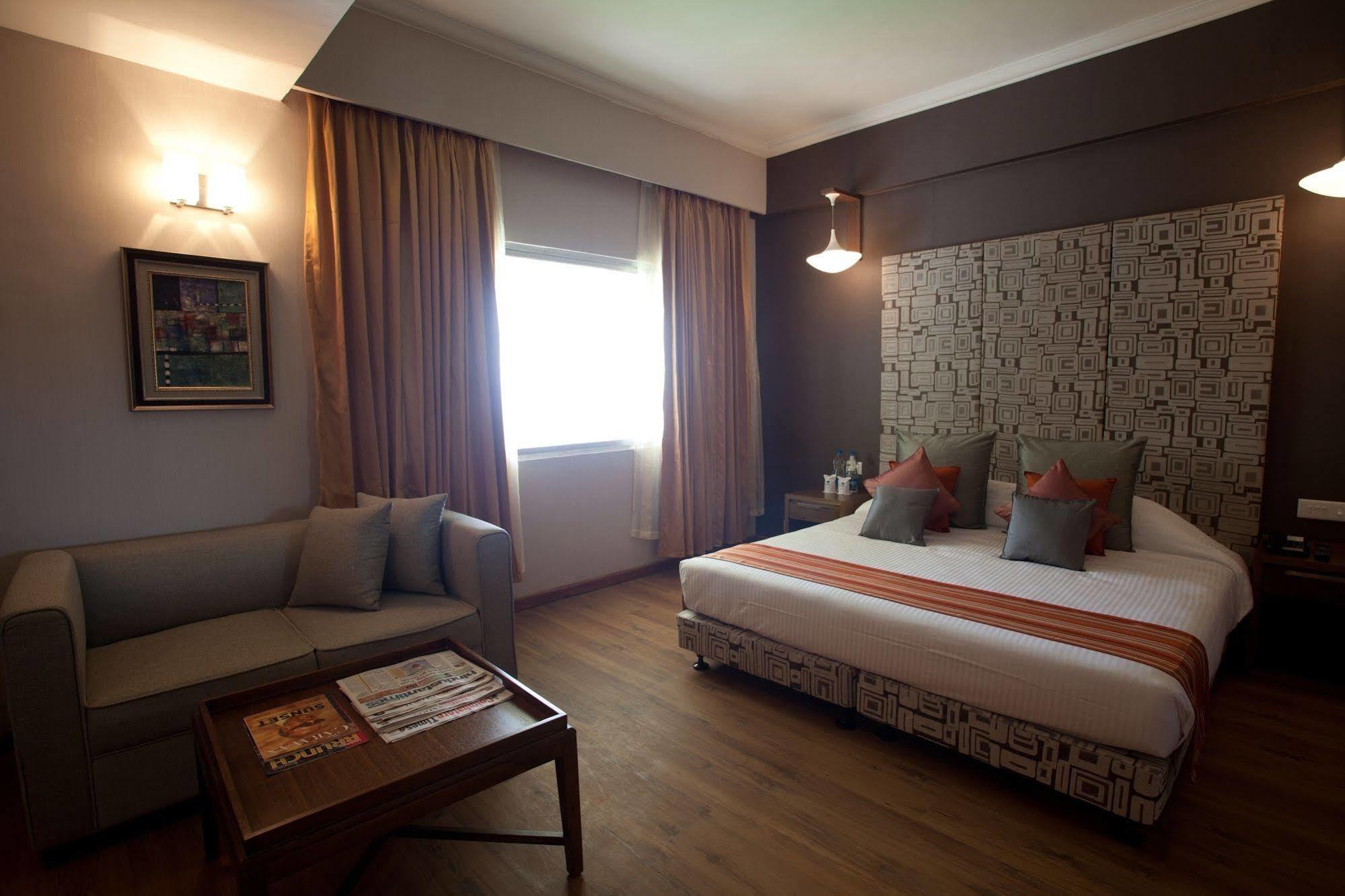 Sinclairs Retreat Ooty Hotel Exterior foto